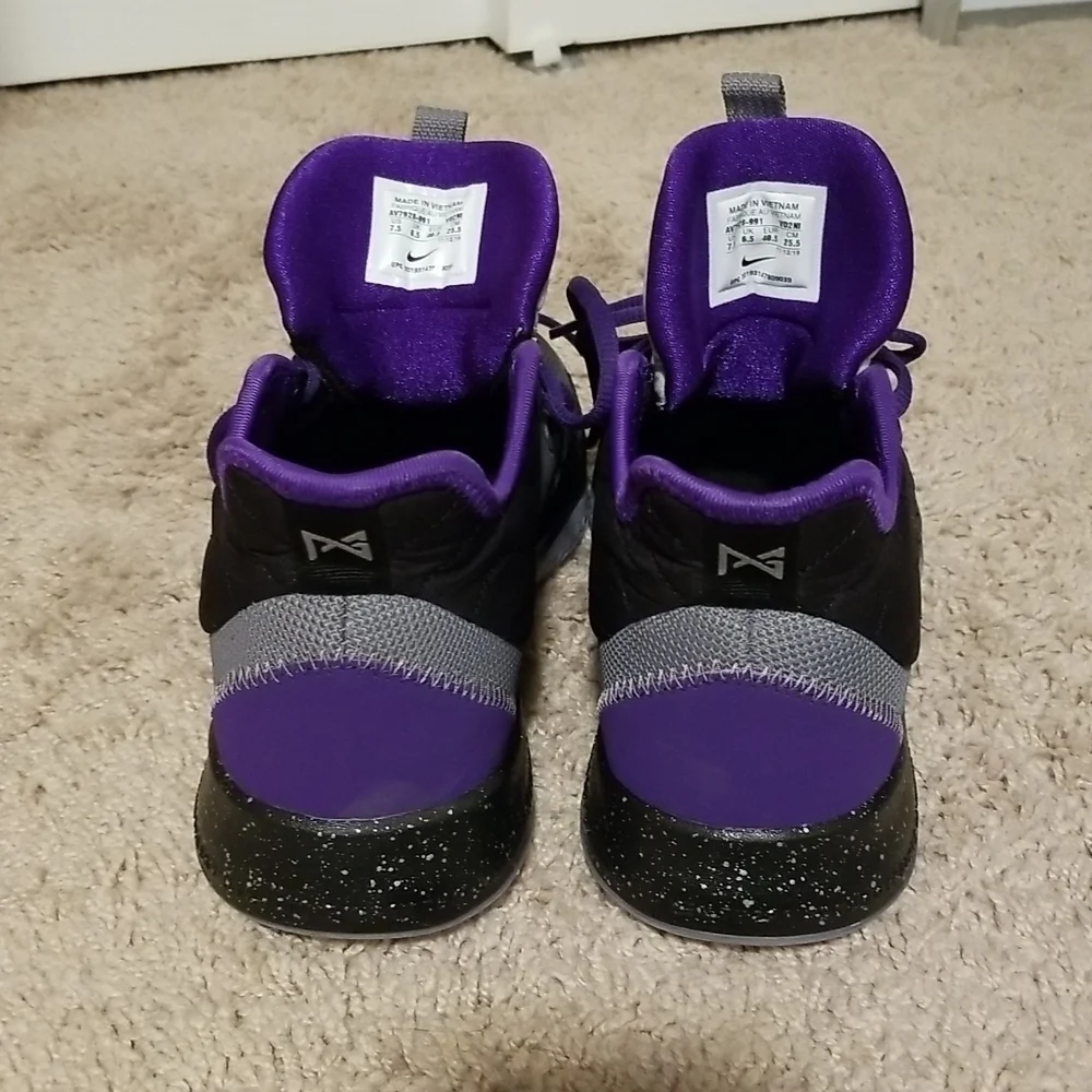 Nwot Nike PAUL GEORGE Basketball Shoes , Size 7.5
